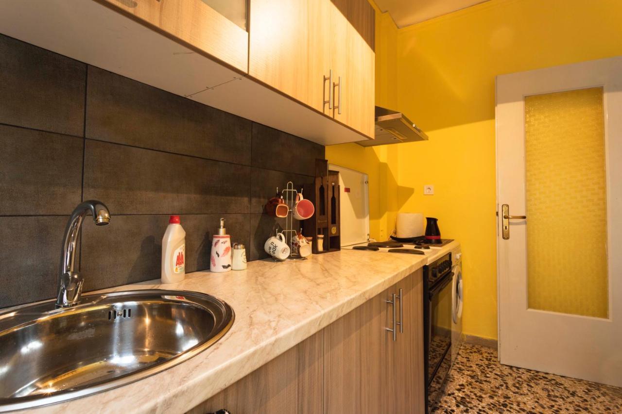 Lovely Small Apartment At Heraklion Center Exterior foto